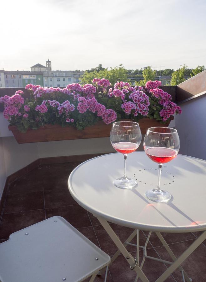 Suite Sul Fiume Парма Екстер'єр фото